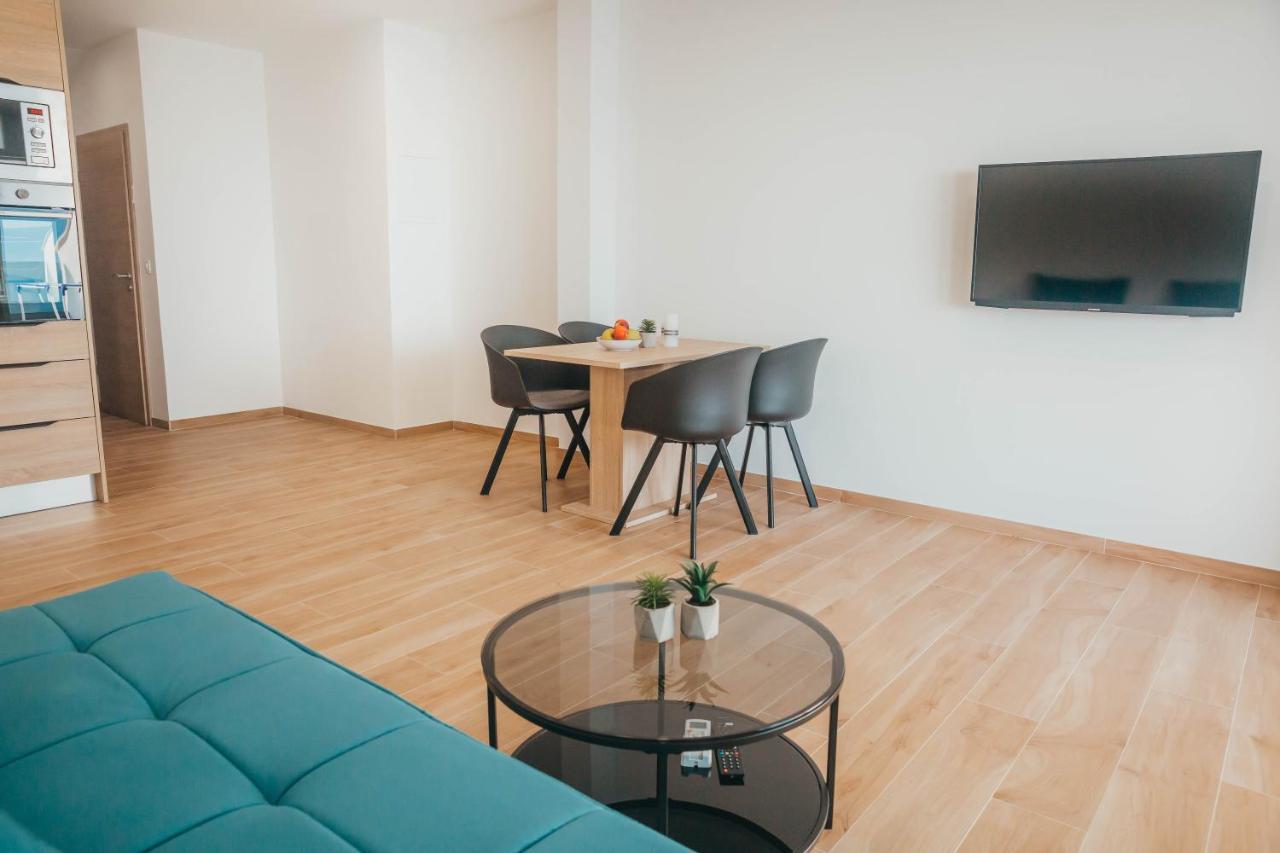 Apartments Nina 布里斯特 外观 照片